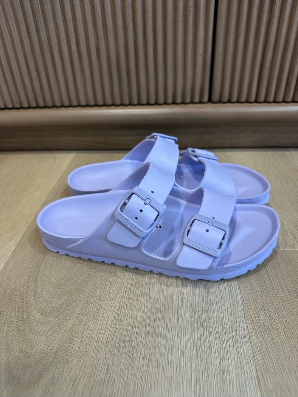 Birkenstock Arizona Stealth Buckle EVA
Sandals size 37